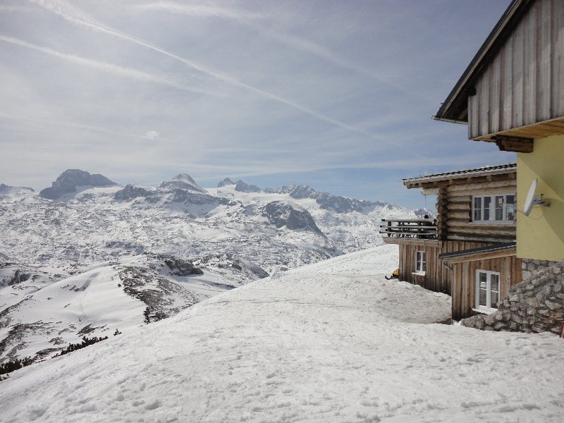 Szállásunk: a Lodge (2100 méteren) - tibeti személyzettel