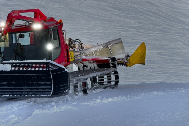 PistenBully-HKR3148-800x533-640x426.jpg