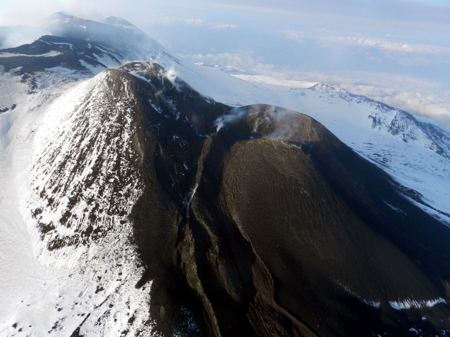 Légi felvétel a hetedik kitörés után (http://www.ct.ingv.it)