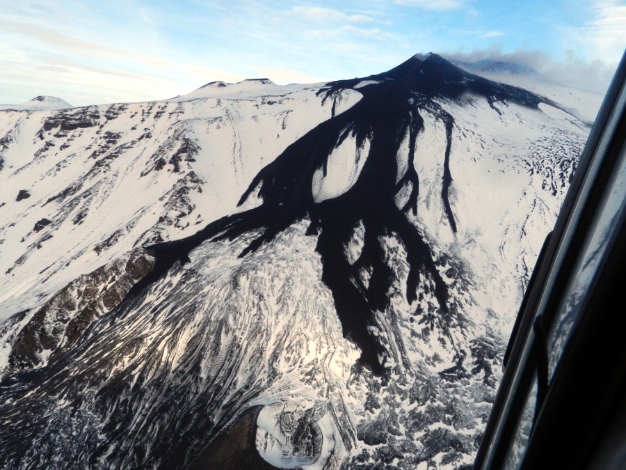 Légi felvétel a hetedik kitörés után (http://www.ct.ingv.it)