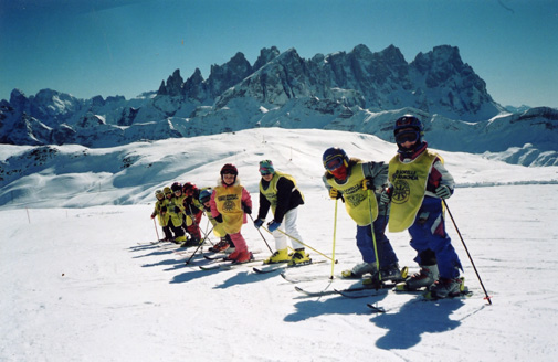 ski-dolomiti-stars-1.bmp