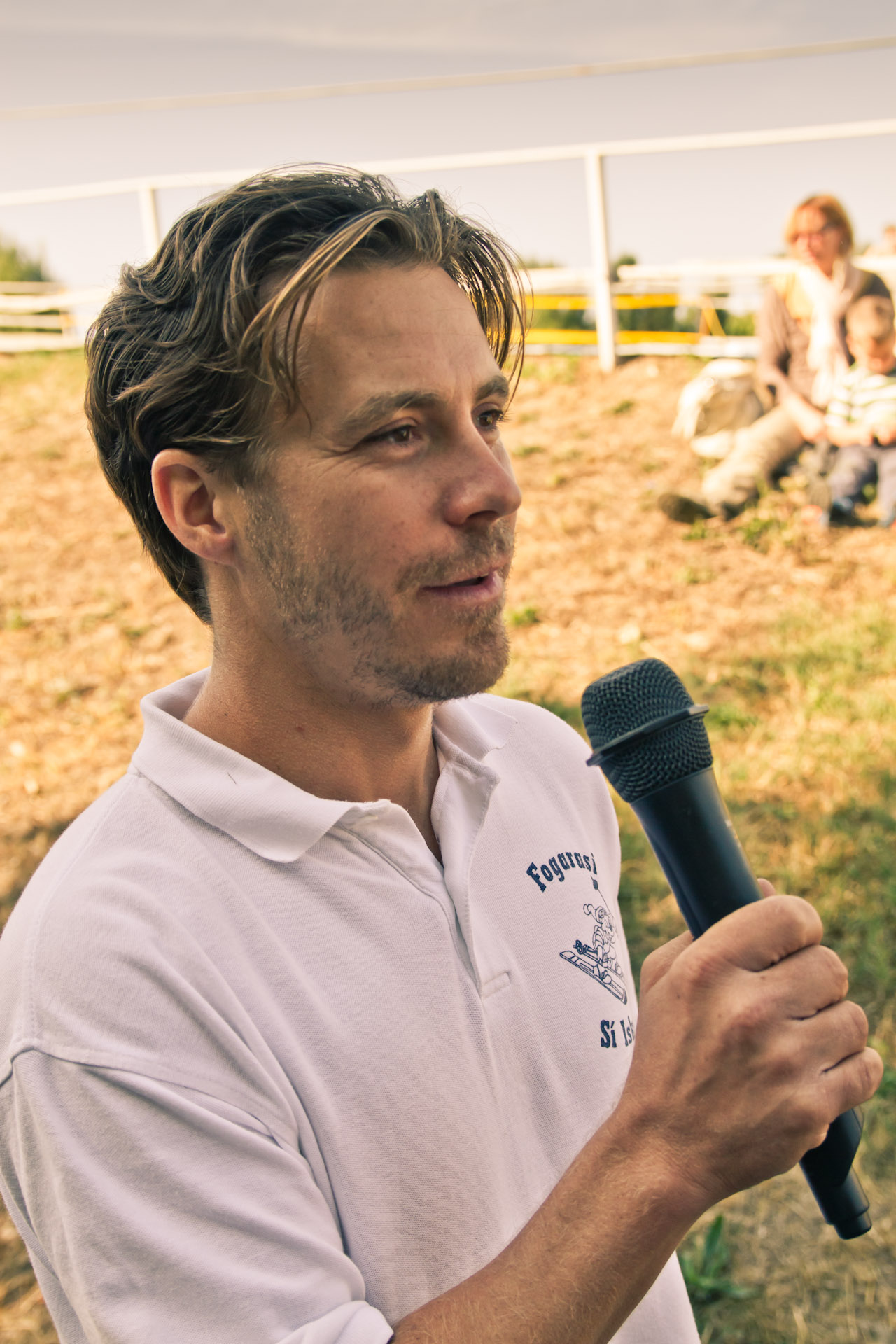 Babos Sándor, a Fogarasi Síiskola oktatója