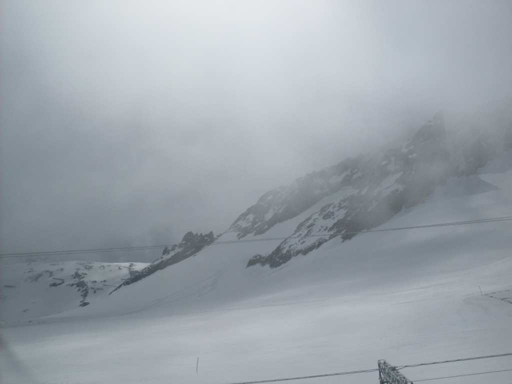 Stubai-Gleccser-2012-05-13-009.jpg