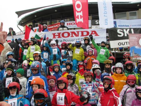 Sok boldog gyermek együtt!