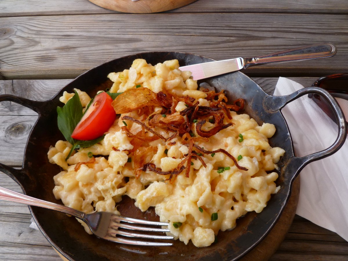 Käsespätzle  - osztrák sajtos nokedli