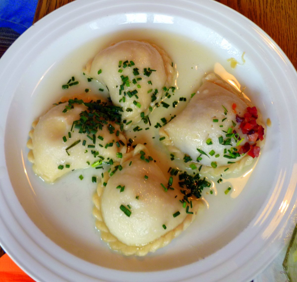 Karintiai töltött tésztatáska - Käsnudeln