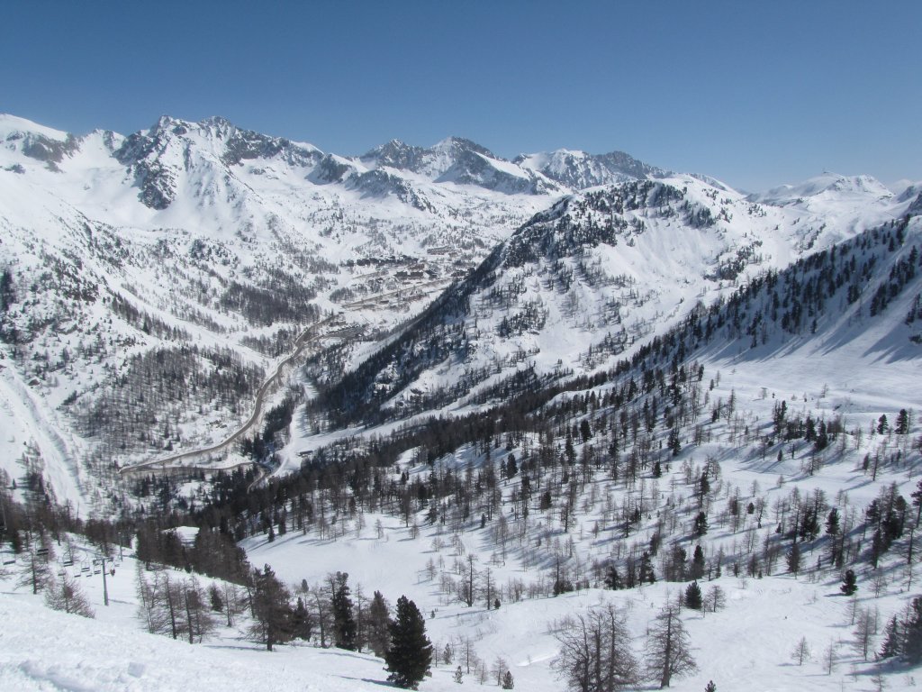 Kilátás a Mene felvonó tetejéről