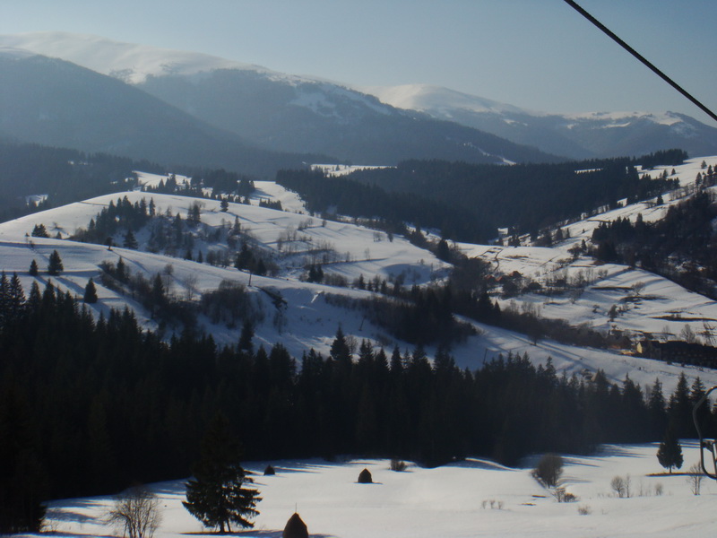 Kilátás az ülőliftes kék pályáról