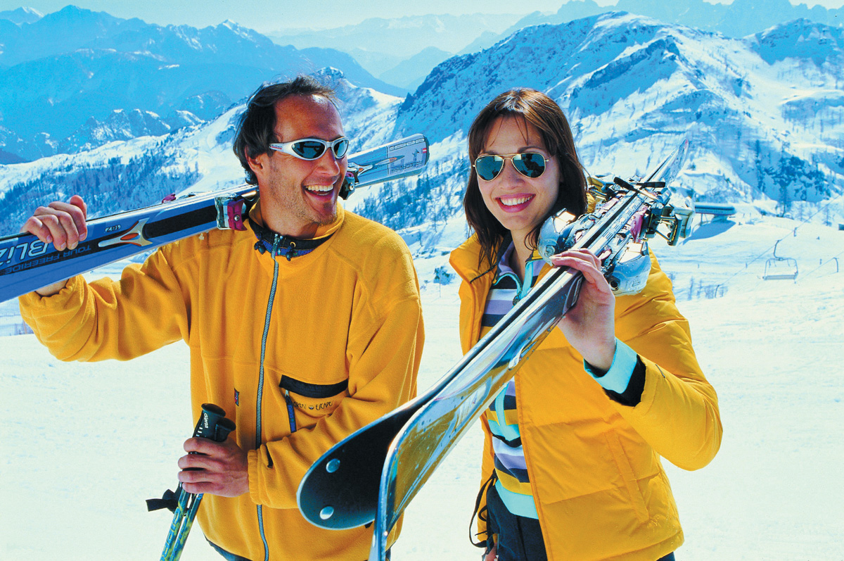 Piros napozófotel Bad Kleinkirchheimben - fotó: Rodach