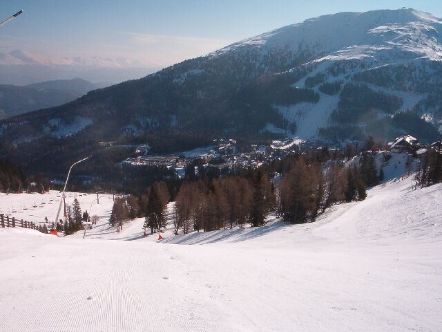 Sonnalm környéke; részben nagyon jó kis carvingpályák
