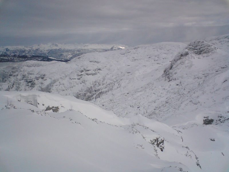 Line 4:  A felvonó állomása mellől (2010.12.17)