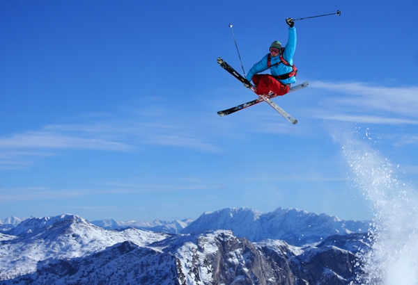 2-schorrer-jumping-web.jpg