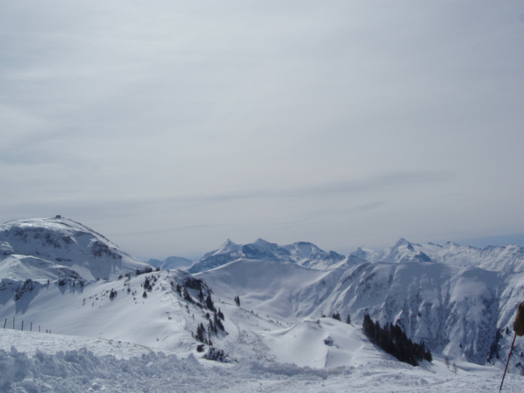 Akárhová nézek, mindenhol hegyek!
