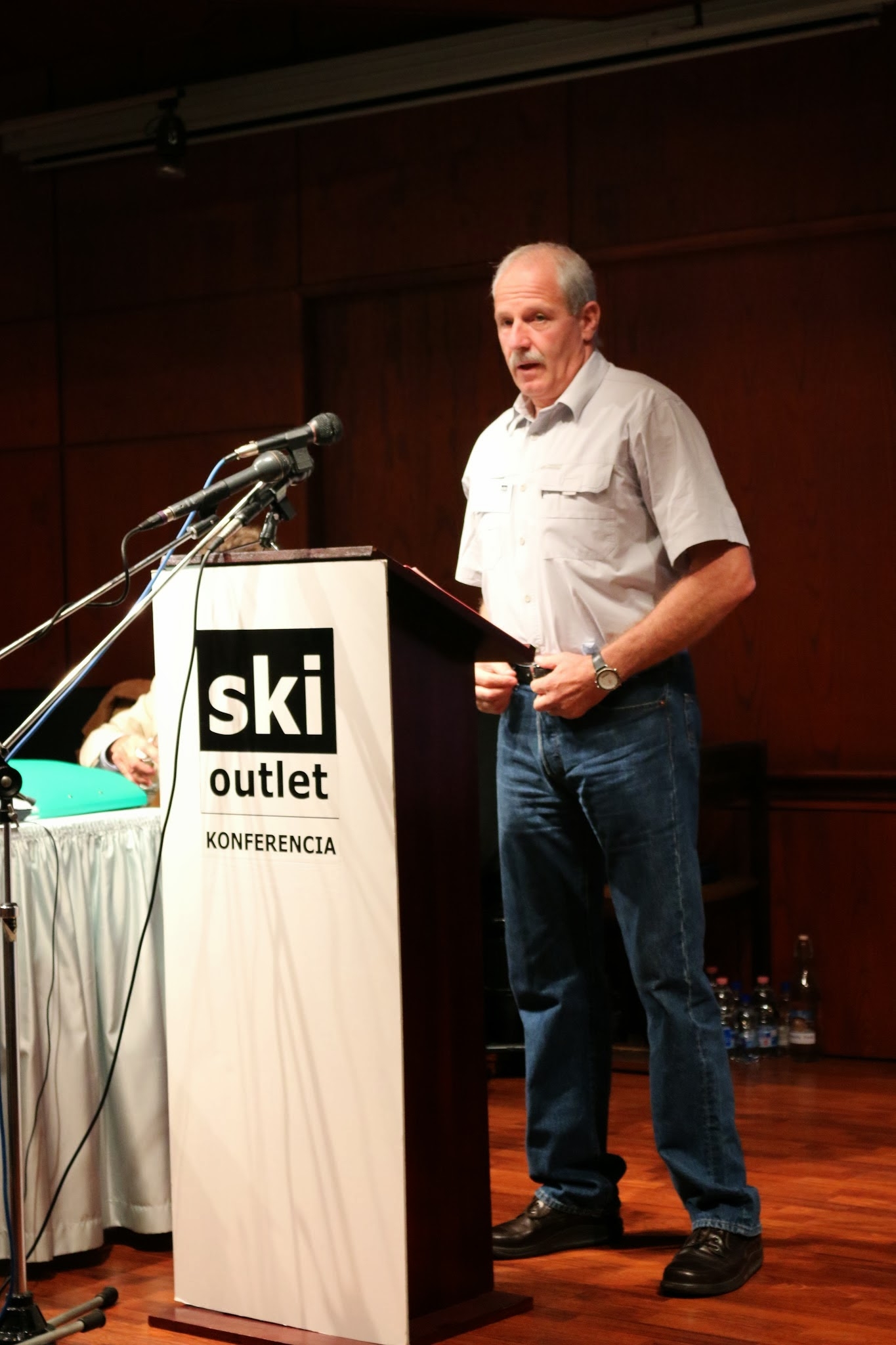 Vincze P. Márton miniszterelnöki megbízott megtartja nyitóelőadását