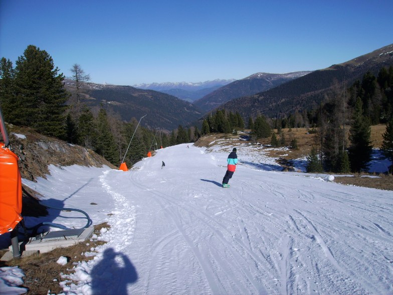 Turrach : legalább fehér és csúszik