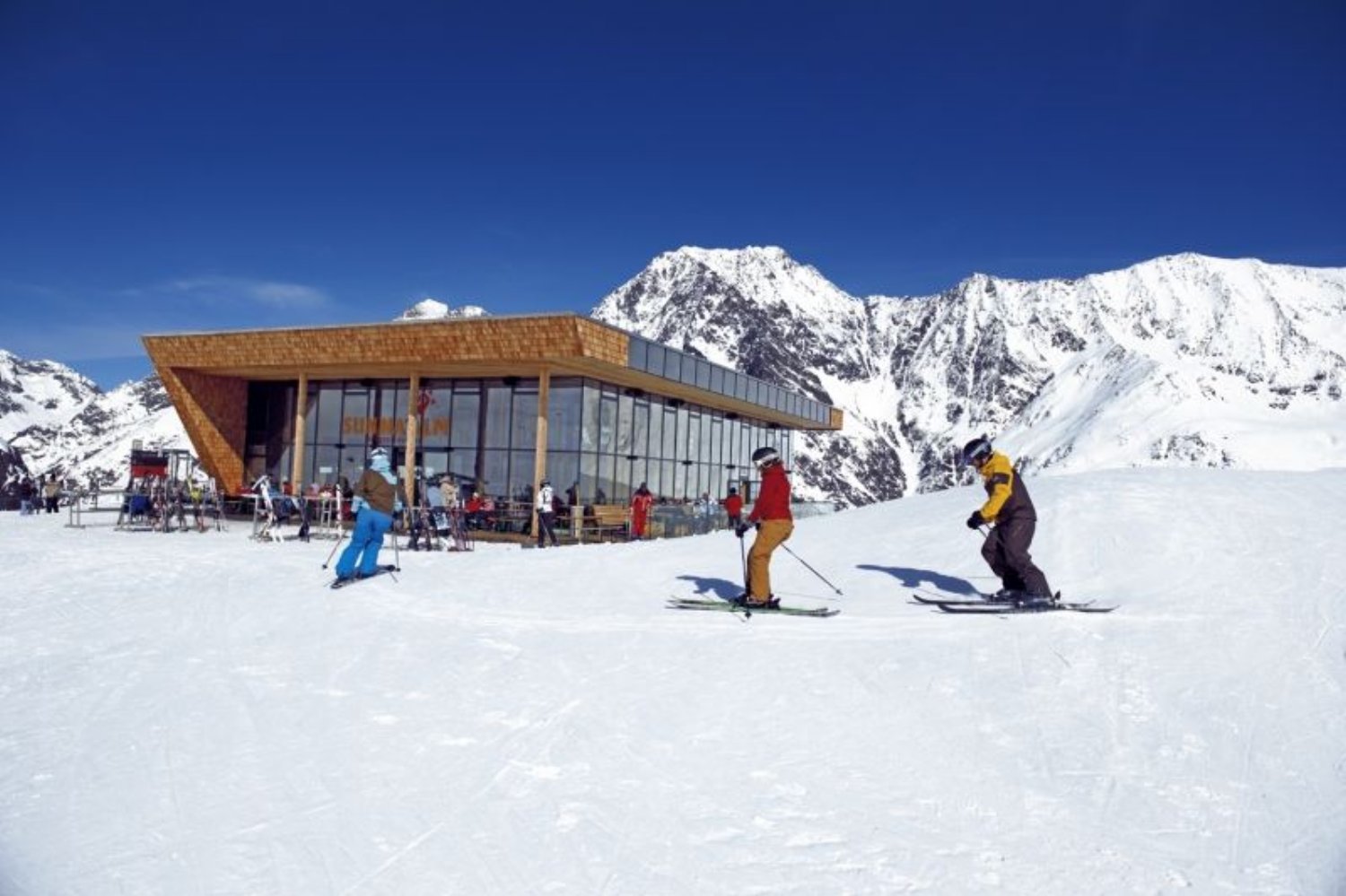 SunnaAlm Restaurant - © Pitztaler Gletscherbahn