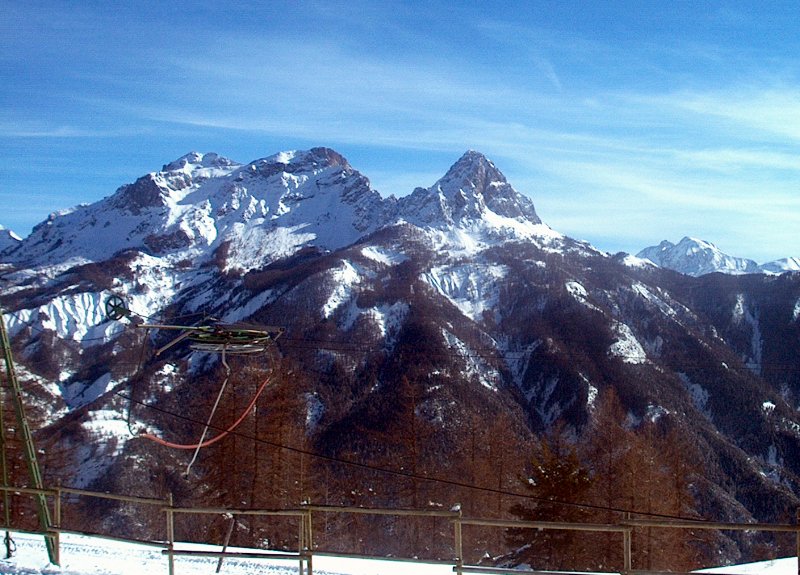 Kilátás a Peguieou tetejéről