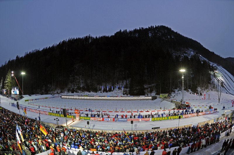 4-Biathlon-Schiestand.jpg