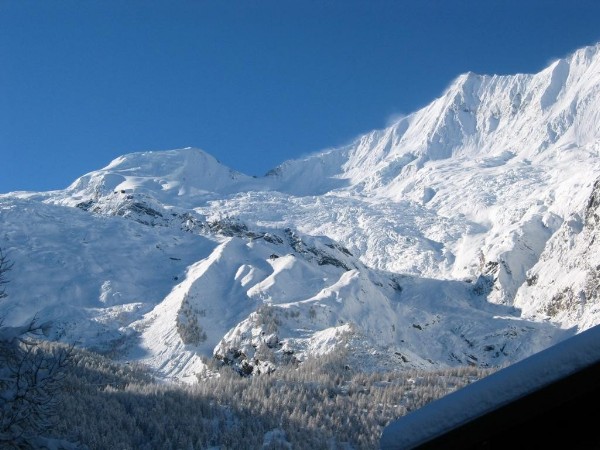 A Saas-Fee környéki hegyek