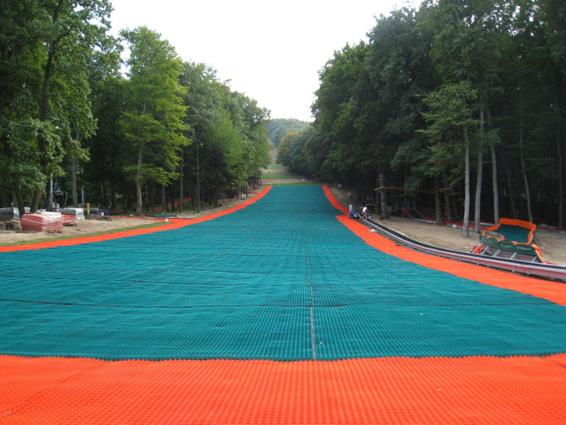 Sátoraljaújhely I. pálya félkész állapotban