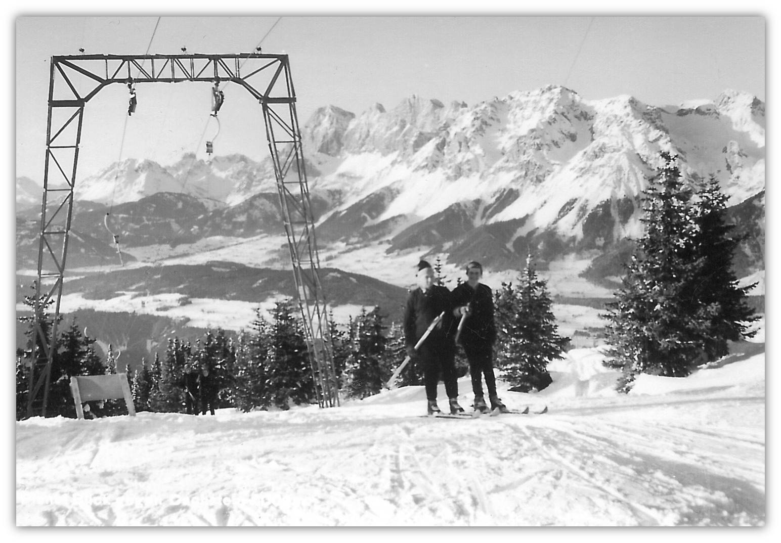 Az első lift 1947-ben