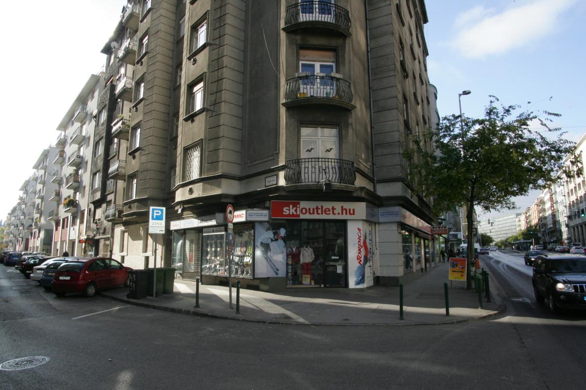 Szabálytalan parkolási hely mindig van.