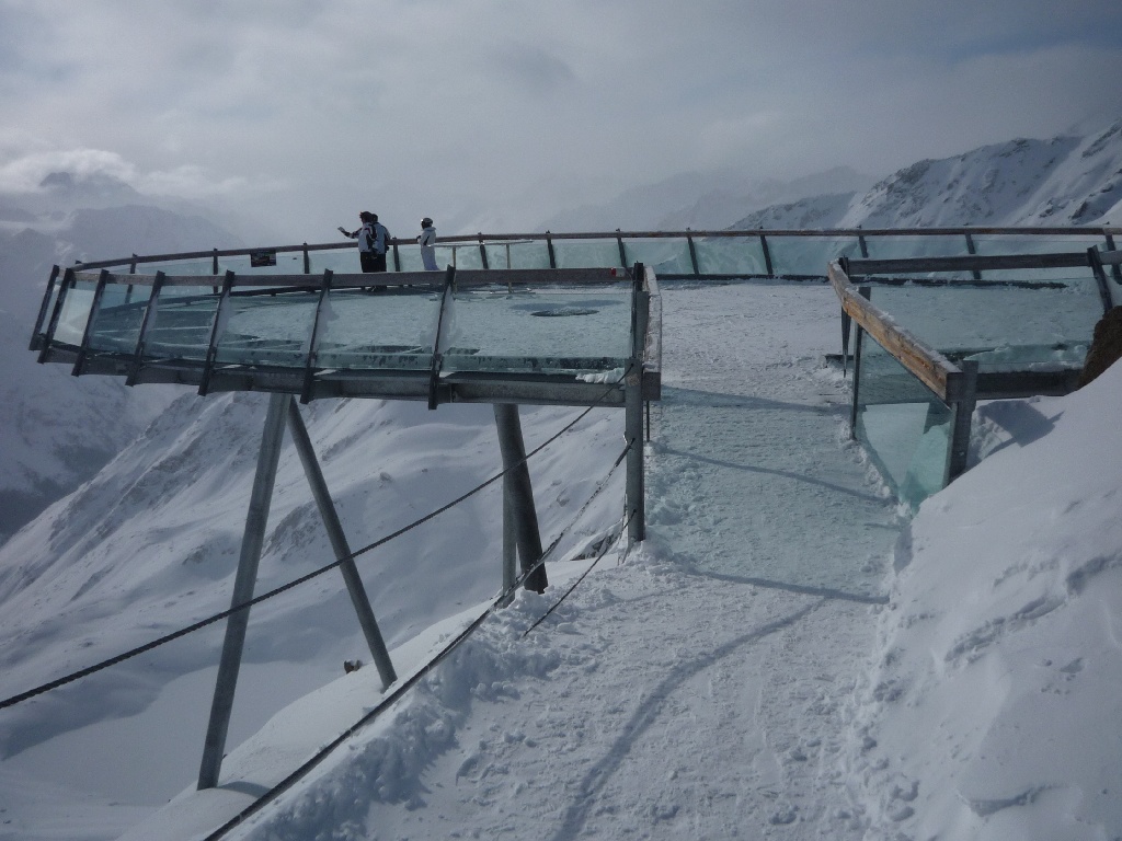 Kilátó a Gaislachkogl tetején (3048 m)