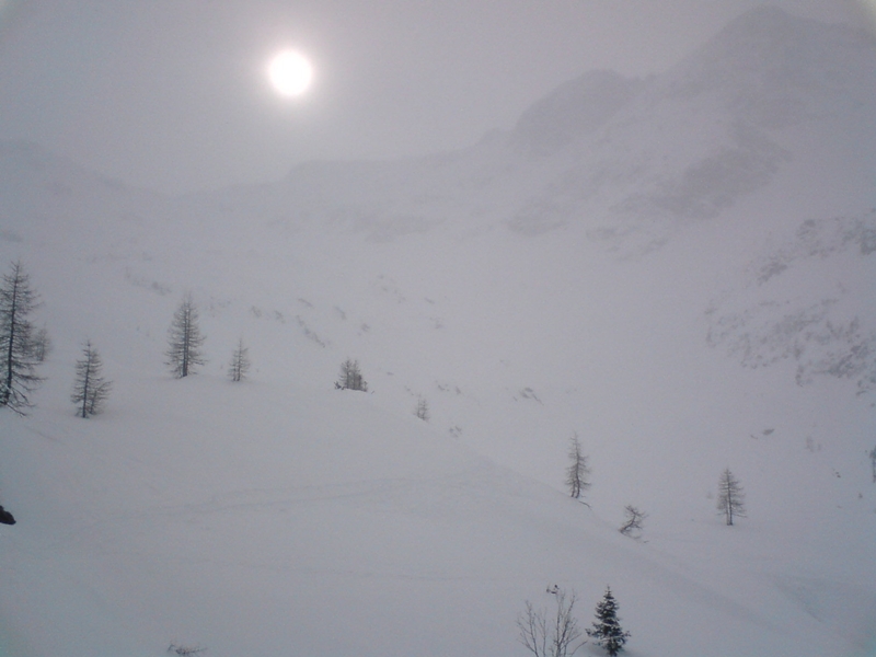 Az északi oldal homályban