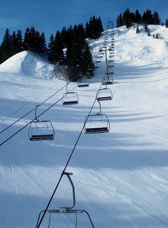 "Jadrin" és a "P.Fontaine" felvonó keresztezése