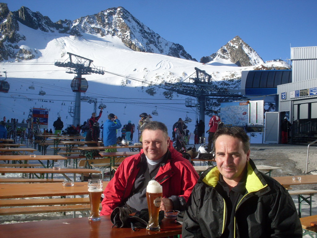 Stubai-Gleccser-2011-11-27-008.jpg