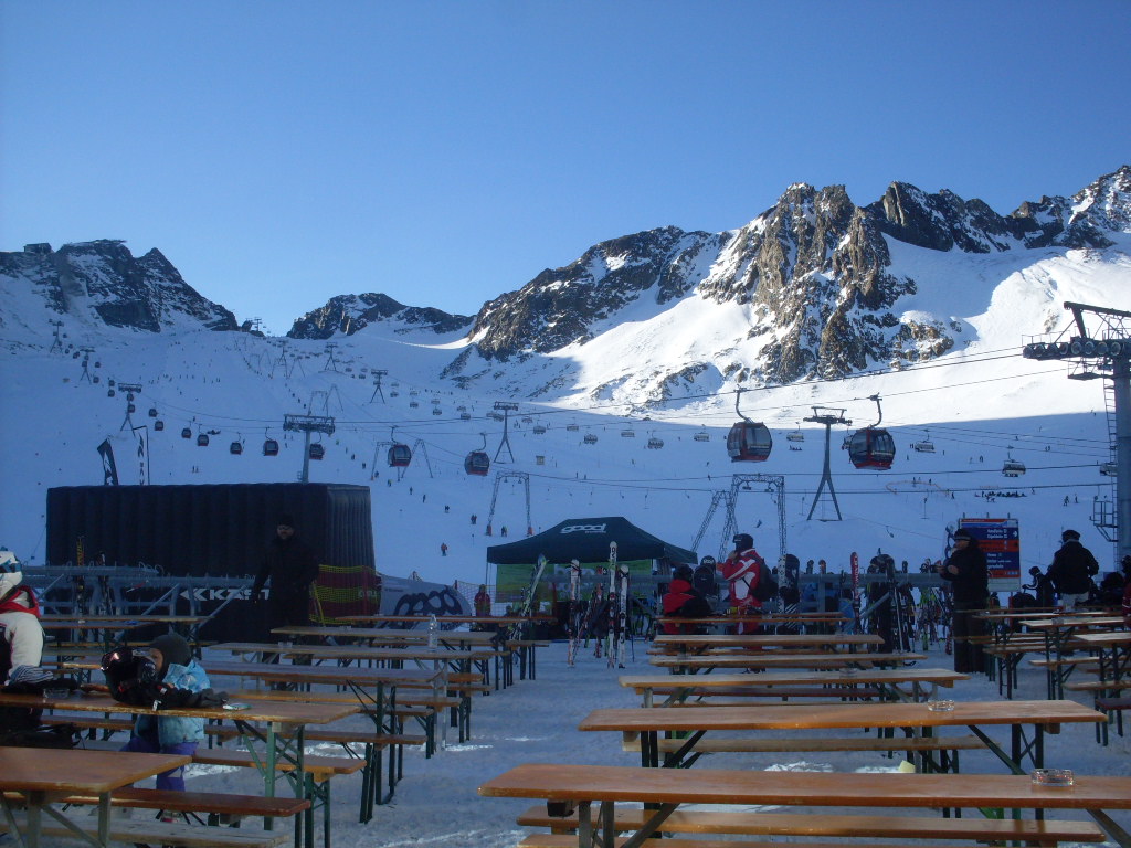 Stubai-Gleccser-2011-11-27-010.jpg