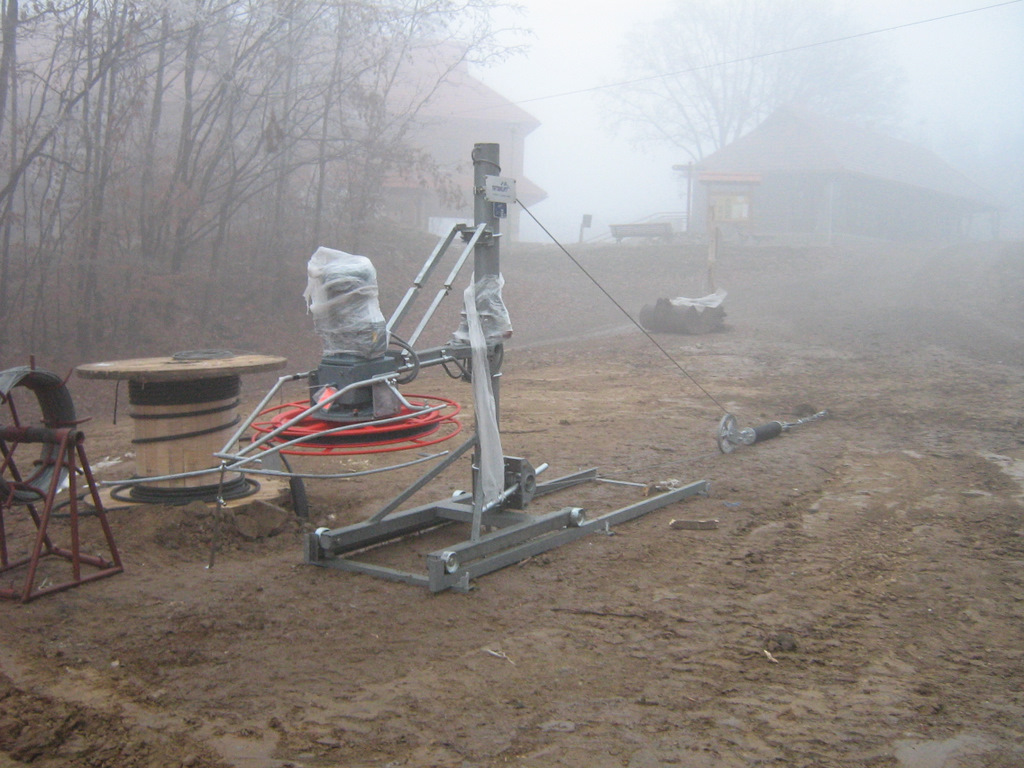 tanuló lift felső állomás. itt hajt...