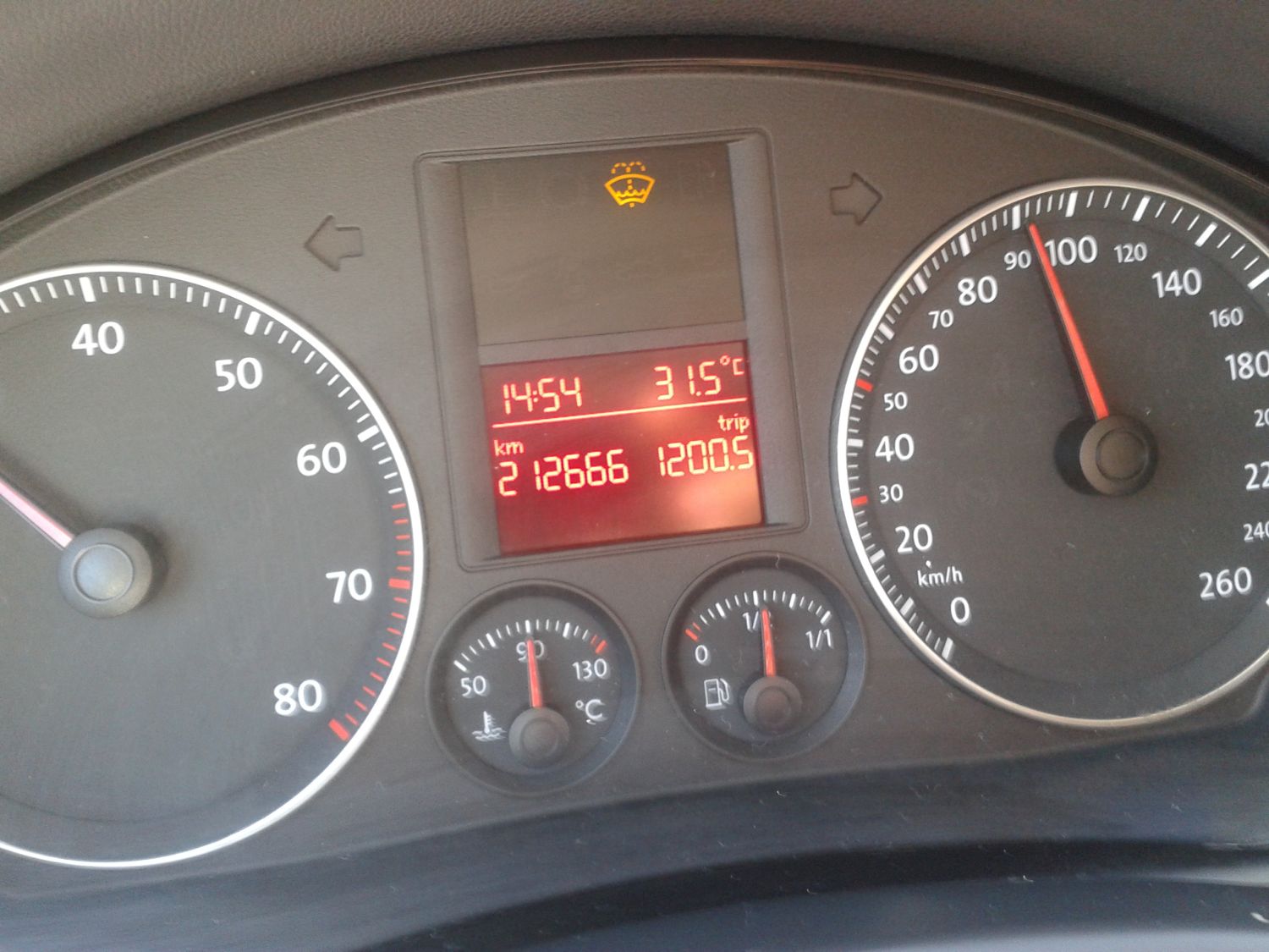 Április 27. Salzburg városában, pár nappal előtte még ugyanott havaseső esett  - Fotó: Stánicz Balázs