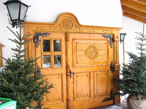 Pályaszállás Szczyrk-ben - a Meta Hotel bejárata