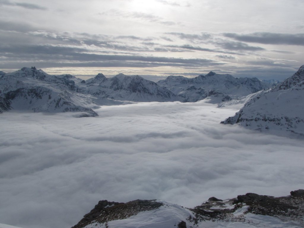 Felhők a Mt.Cenis-tó felett