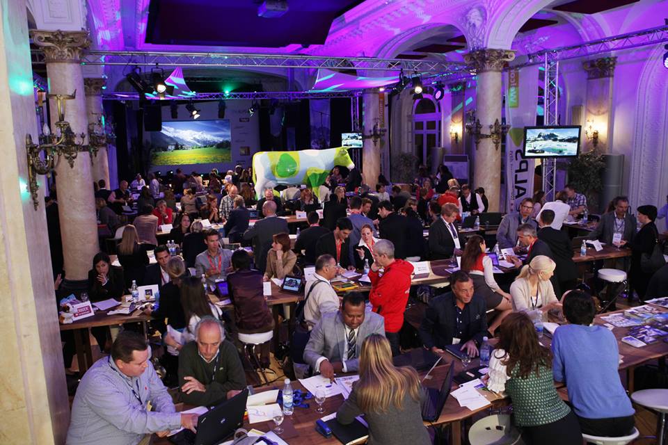 theALPS 2013 - folyik a kiállítás 