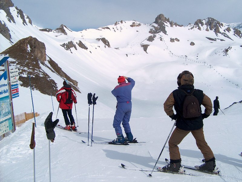 Szemben az Aig.Perceé
