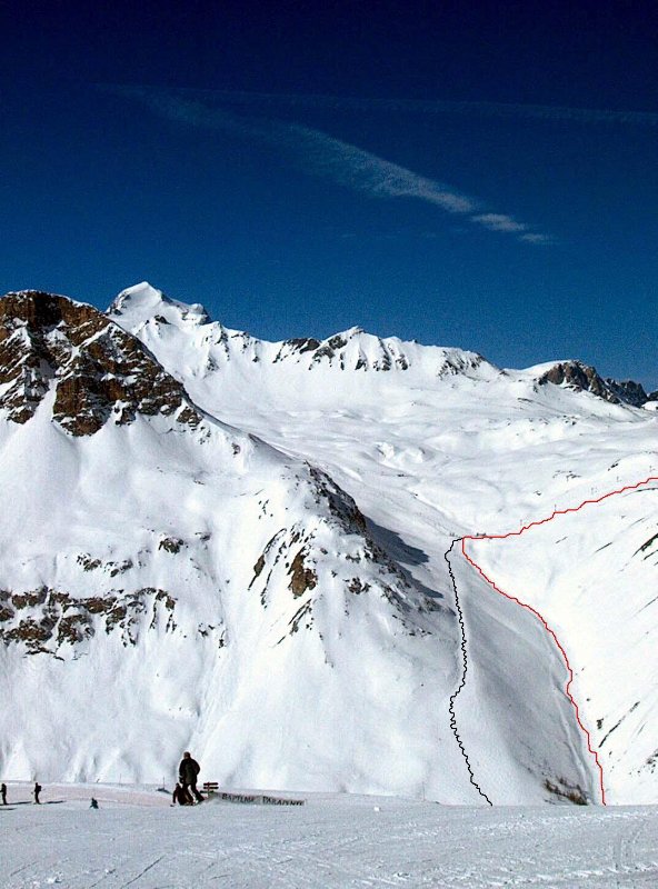 Nyak-ról Val d'Isere-be levezető hosszú pályák nyomvonalának egy része