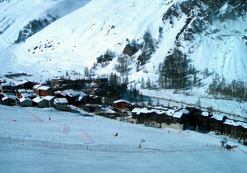 Val d'Isere szélső házai