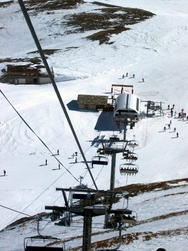 Az állomástól balra kell lemenni az L' Iseran kabin alsó állomásához