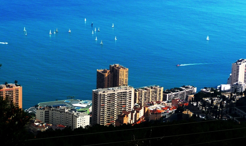 Hazafelé elmentünk Monaco mellett is :)