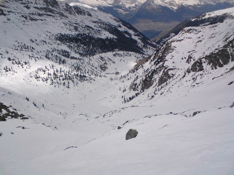 Col des Gentianes, Lent a Tortin állomás (2050 m)