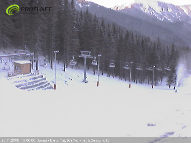 Webkamera - Jasná (Biela Púť), hóágyúzás a lift mellett Webkamera - Jasná (Biela Púť), hóágyúzás a lift mellett