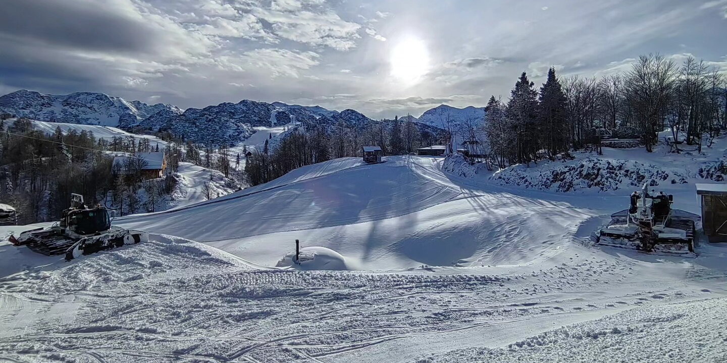 Vogel: vasárnap nyitnak!