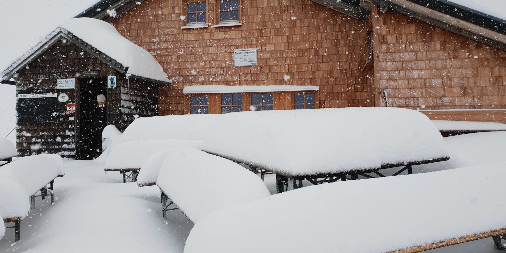 40 cm ma reggel Kép: Gamskarkogelhütte auf 2.467m / Facebook