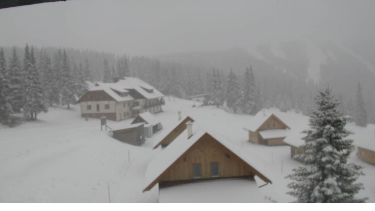 Weinebene egész téliesen néz ki - fotó: webkamera