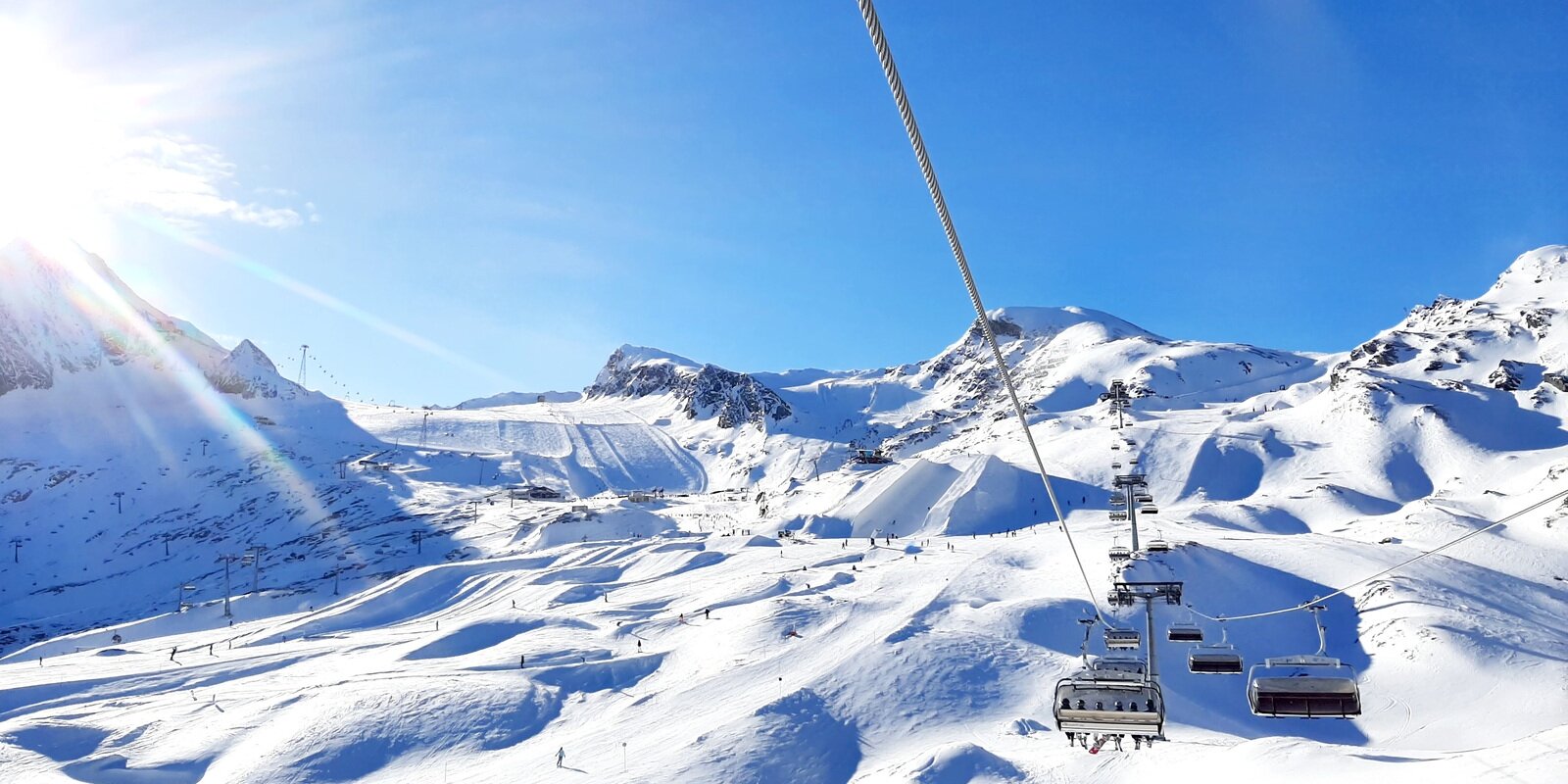A gleccsereken most is porhóban síelhetünk. Kaprun január 4-én  - Fotó: Stánicz Balázs (Stani)