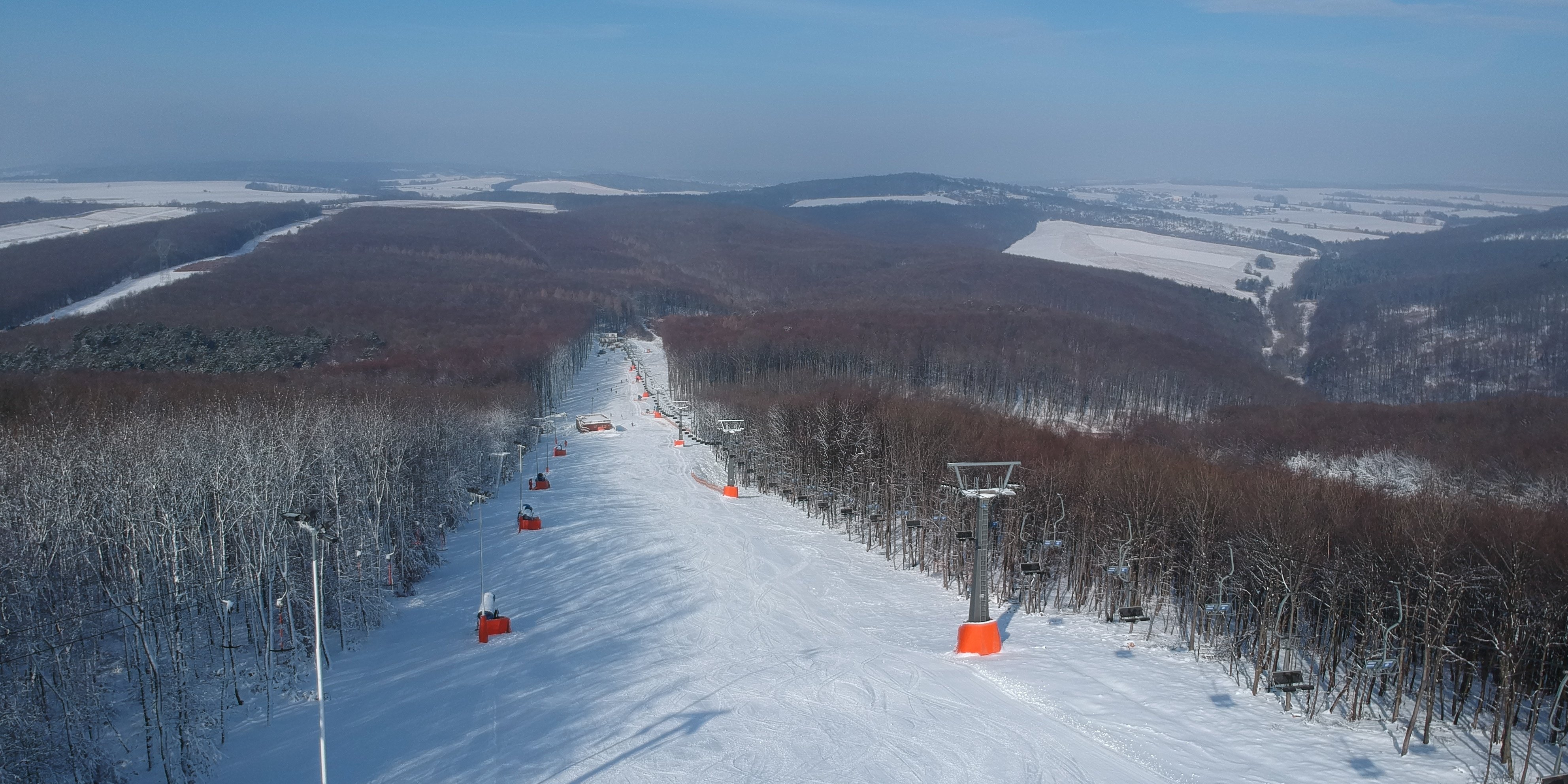 Az új A7-es pálya drónnal fényképezve | Fotó: sielok.hu