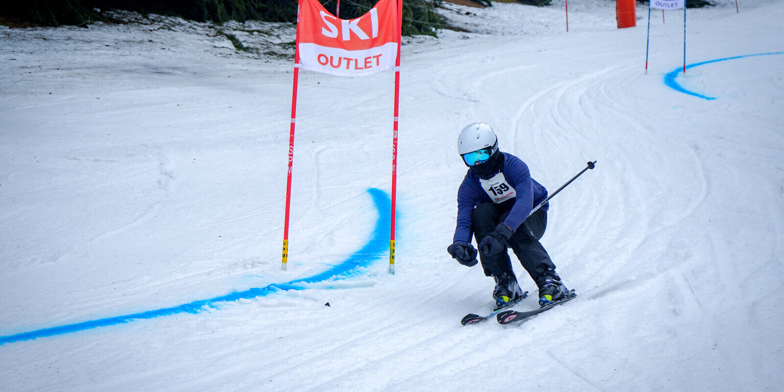 A verseny szervezője Fehér Gyula, a Skioutlet tulajdonosa