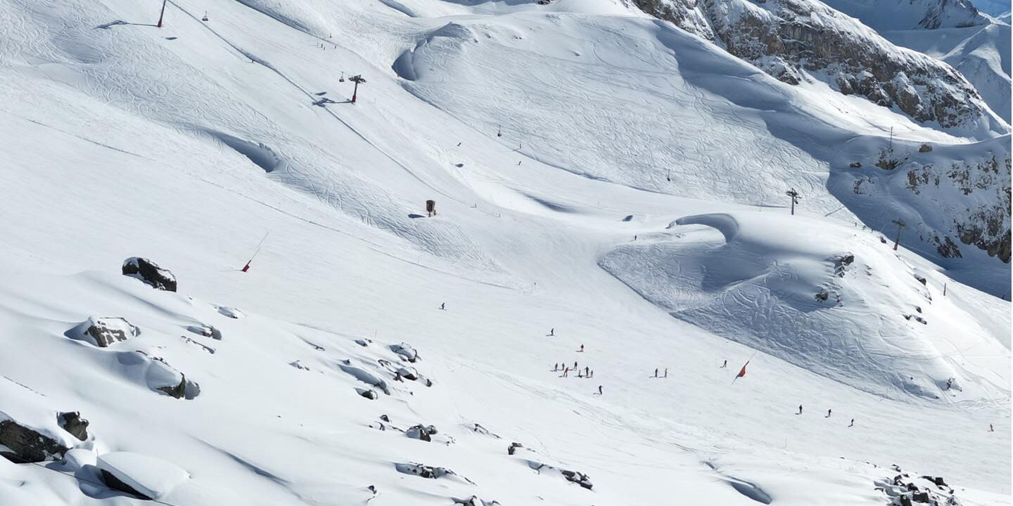 Ischgl, kissé messzebb van, de május 1-ig tart a szezon